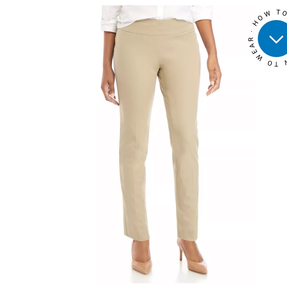 Crown & Ivy Ashley pull on year round pants. NWT retail 64.50
